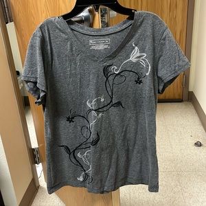 A simple going out top